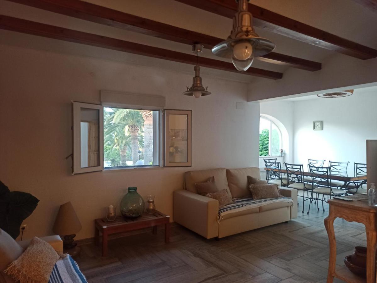 Boira - Vivienda En Urbanizacion A Primera Linea De Playa Denia Eksteriør bilde