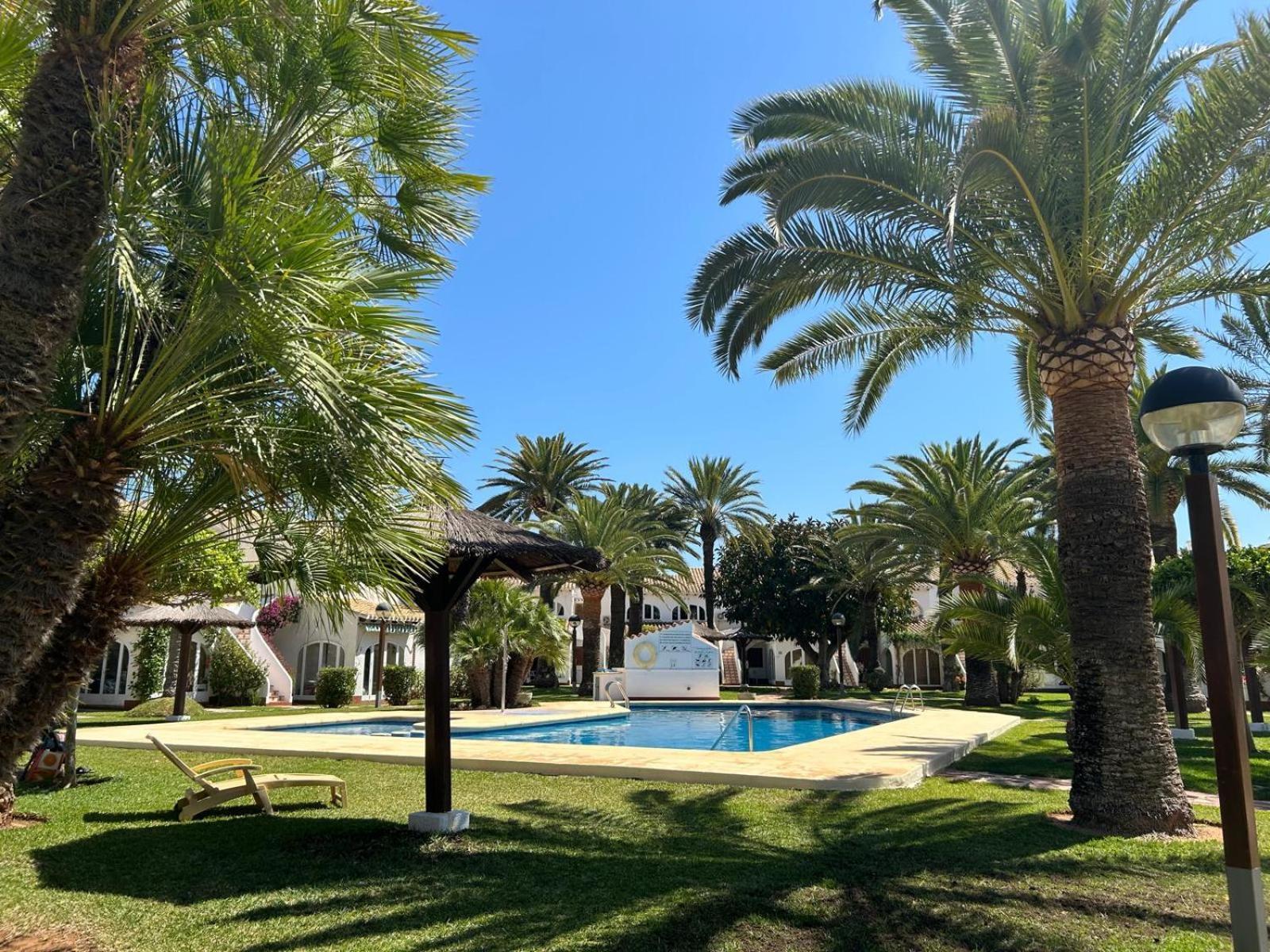 Boira - Vivienda En Urbanizacion A Primera Linea De Playa Denia Eksteriør bilde